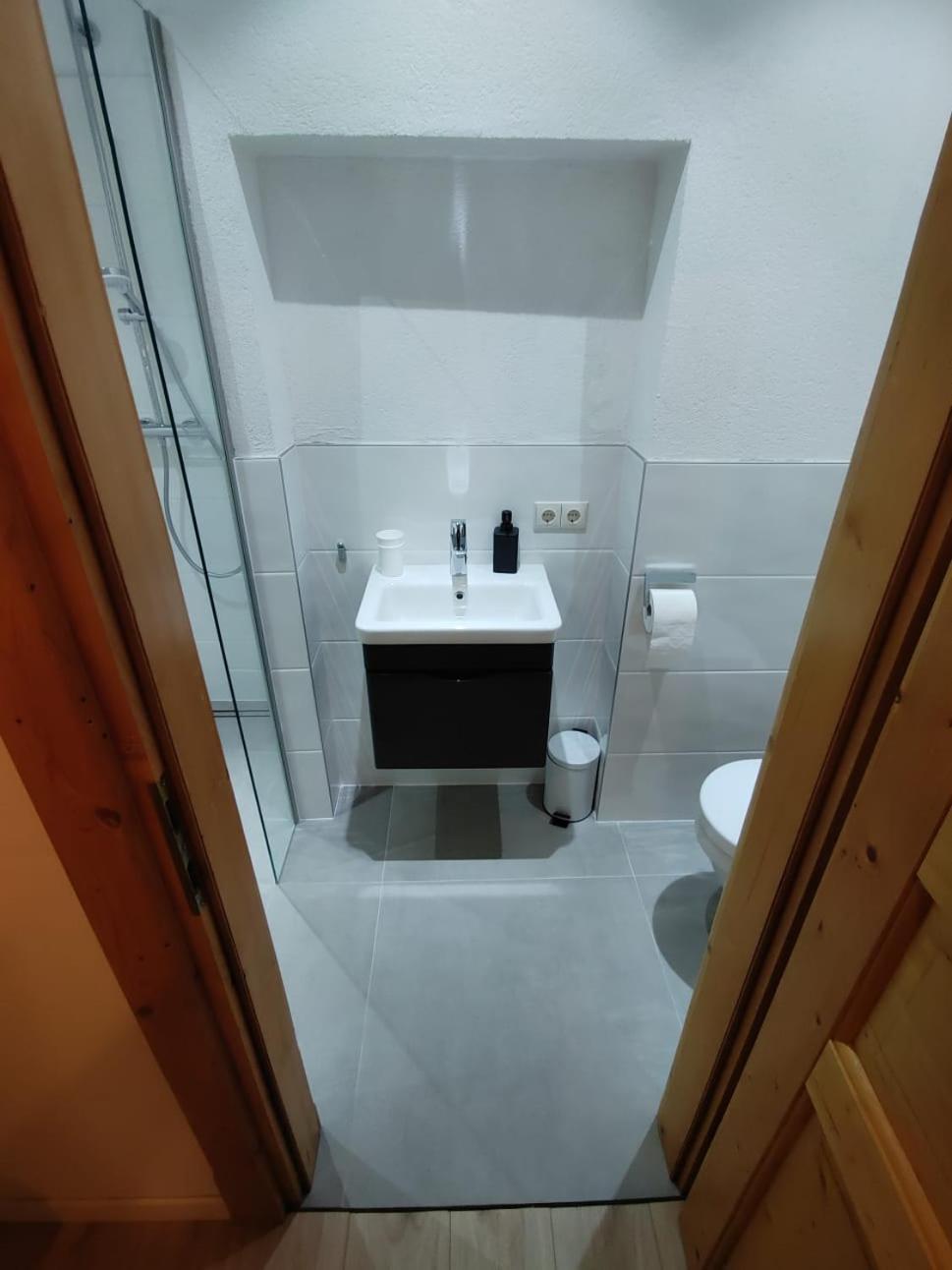Zimmer Bei Landhaus Mayr Maurach  Oda fotoğraf